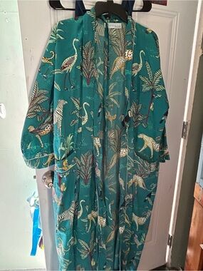 GORGEOUS ! Teal Animal & Palm Print Duster Robe